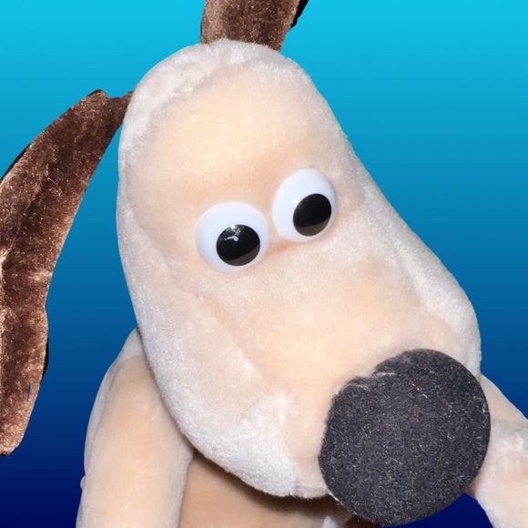 Vintage Aardman Animations Wallace & Gromit Plush Stuffed Animal - Picture 2 of 3